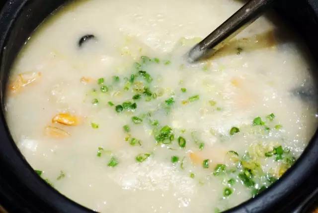 吃饭这么私人的事,吃饭是很私人的事