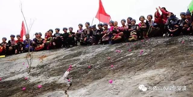 您好！我叫望谟，这是我的新名片~