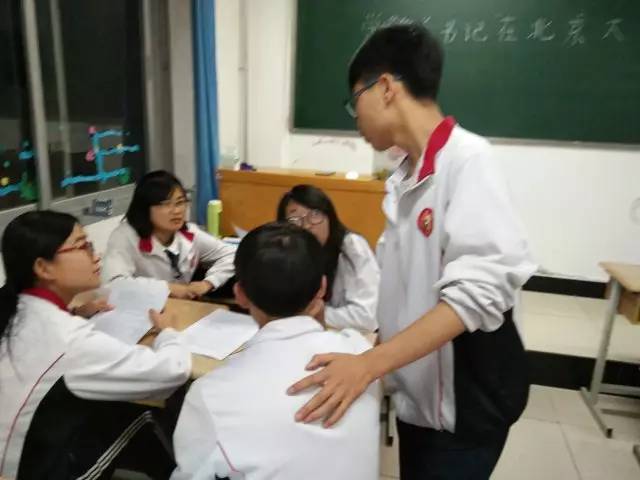 「学习总书记讲话，做合格共青团员」甘肃医学院团团在行动！