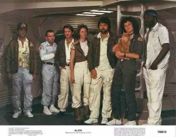 异形契约看完后在看什么,异形契约烂尾深度解读