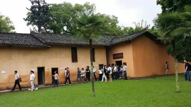 夜班编辑瑞金行｜一路前行一路感动一路收获