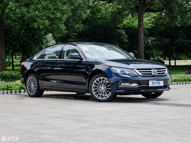 众泰z700高配和低配区别,众泰z700裸车价多少钱