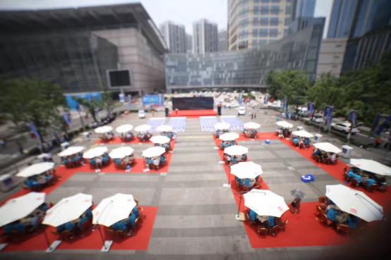 閲嶅簡闀垮畨娆у皻,绀艰禐閲嶅簡