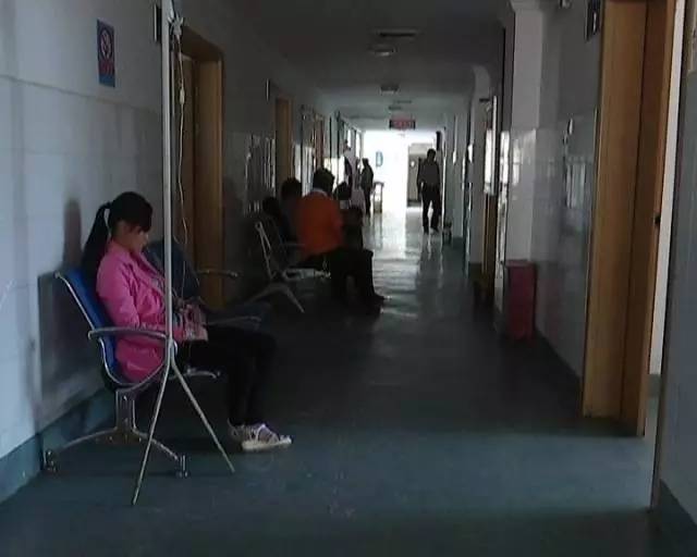 「今日宾川」先瞧病后付钱，是什么让宾川这些医院如此“任性”？