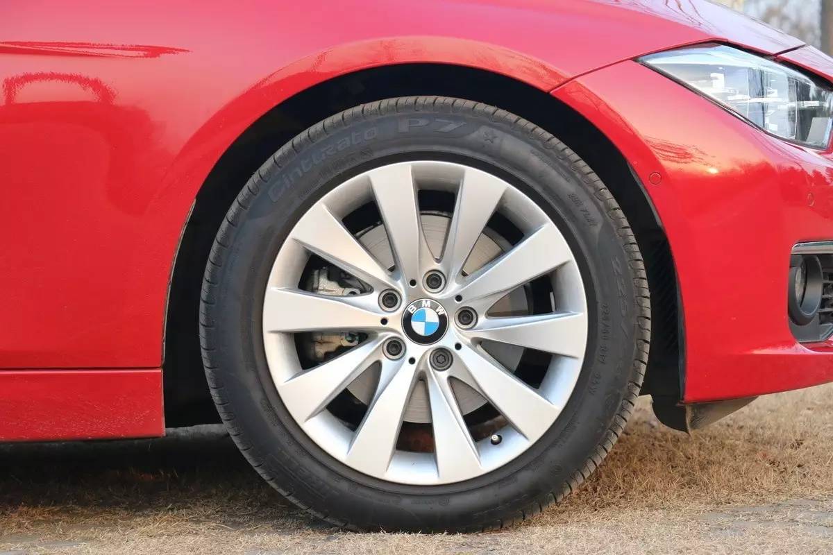 21款宝马318li真实评测,18款宝马318li试驾