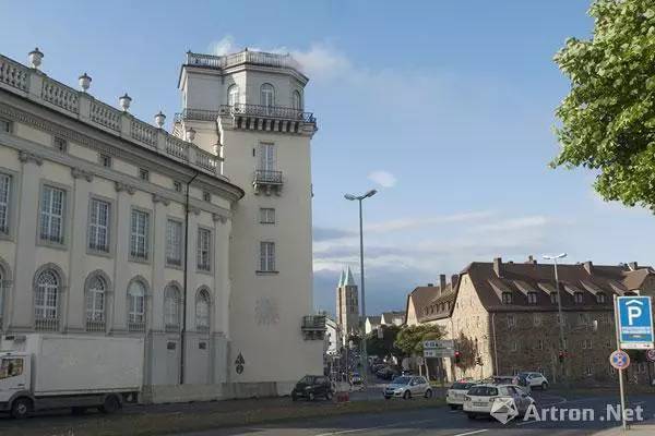 「直击卡塞尔」如何把卡塞尔打造成“最具政治性的”文献展？