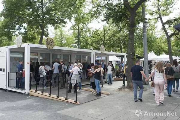 「直击卡塞尔」如何把卡塞尔打造成“最具政治性的”文献展？