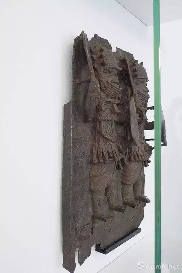 「直击卡塞尔」如何把卡塞尔打造成“最具政治性的”文献展？