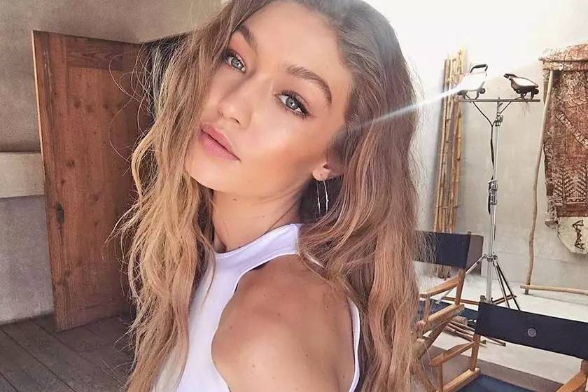 比吃饭更紧急，身体去角质今天晚上就得做起来