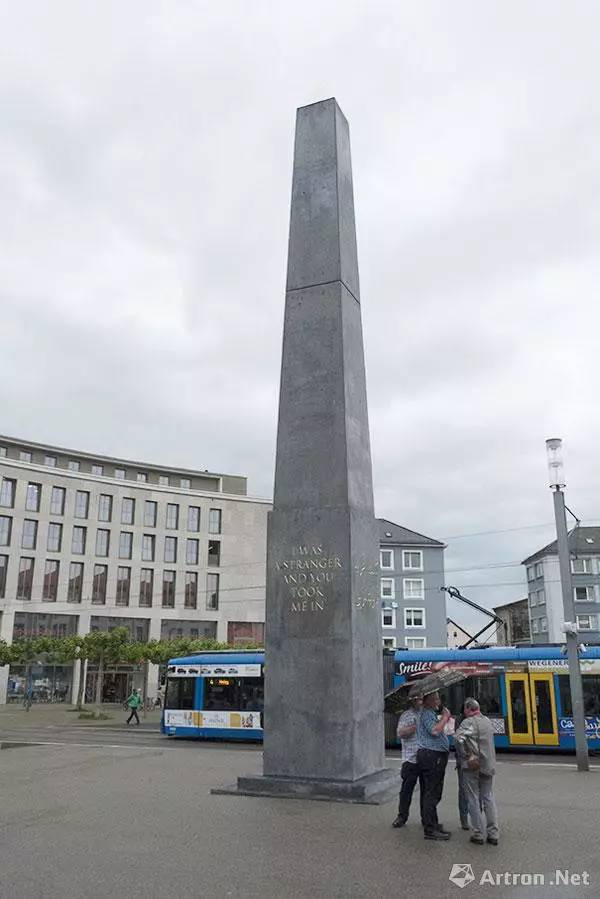 「直击卡塞尔」如何把卡塞尔打造成“最具政治性的”文献展？