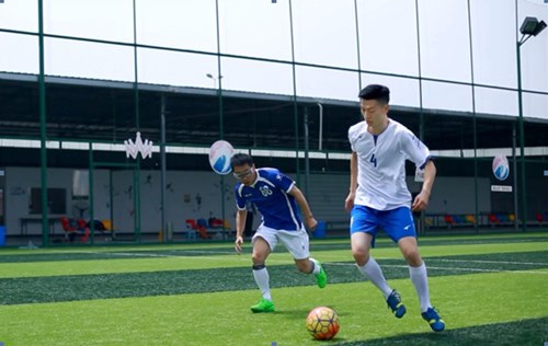 “跨界男神”——当颜值遇上才华