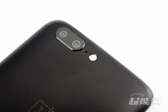 一加手机5现在值得买吗,一加5手机专业评测视频