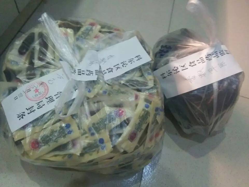 令人作呕：通辽一黑作坊竟然这样生产牛肉干，查封！