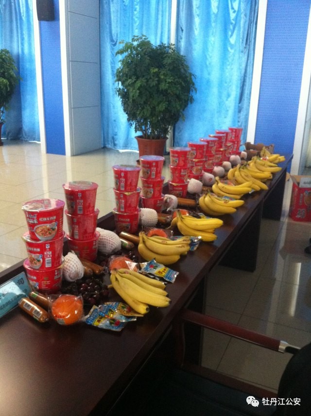 警察蜀黍的24小时,警察蜀黍下班日常