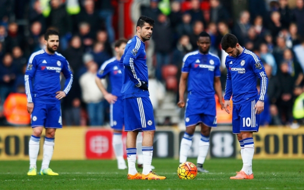 小法和皮尔洛长传球,gif首开纪录莫伊塞斯右脚抽射破门