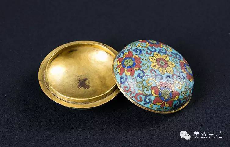 纽约春季拍卖会,纽约春季拍卖会中国精品古董专场