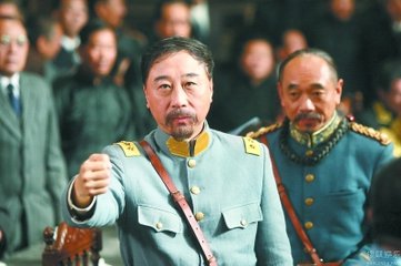 袁世凯宣布称帝,一个外人说总统误国,袁世凯知道后不怪罪还选他当了候选人