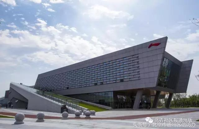 涓俊寤烘姇鏀跨瓥鍒╁ソ浣庣┖浜т笟钀藉湴,涓俊浣撹偛杩愬姩涓績椤圭洰