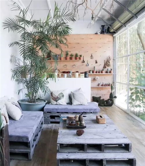 四川90后姑娘花10000元自建房,90后姑娘花八十万回农村建别墅