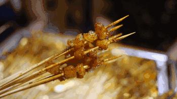 这家远离热门宵夜圣地的湘西烧烤店凭什么吸引食客？