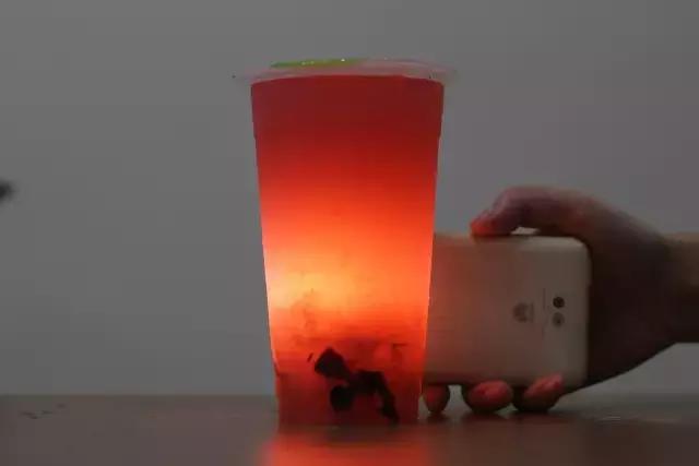 啊!好咸!好爽!喝完一袋盐后小编身残志坚,只为告诉你谁是老盐界的no.1!