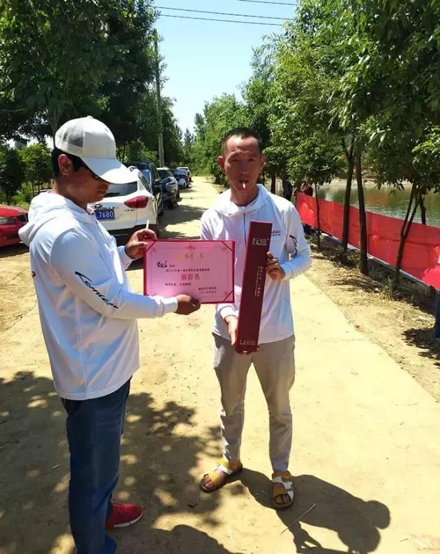 南阳古镇钓鱼比赛冠军,南阳行营钓具