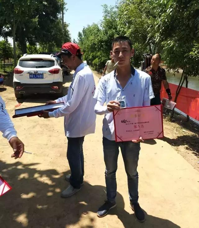 南阳古镇钓鱼比赛冠军,南阳行营钓具