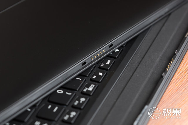 联想miix5,联想miix5plus屏幕