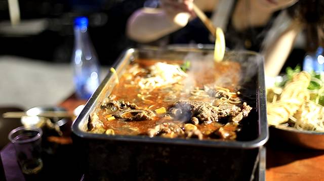 这才是淮北该有的深夜食堂故事：总有个地方治愈失眠