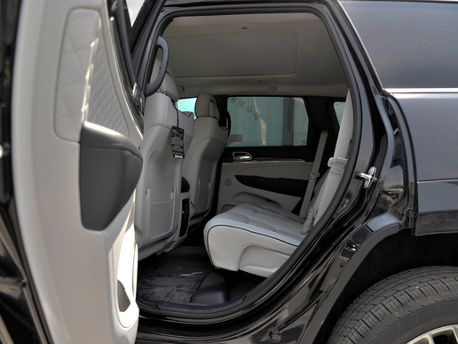 每个男人的心中都有一个越野梦,每个男人心中都有一个越野车