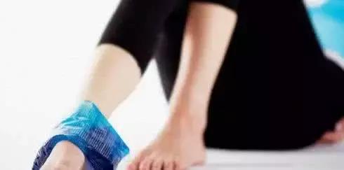 深蹲好处多如何做标准深蹲,深蹲有什么锻炼效果好的动作