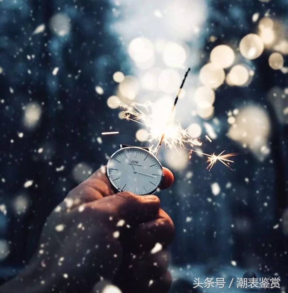 dw手表说明书第四页真假辨别,dw手表怎样验真假