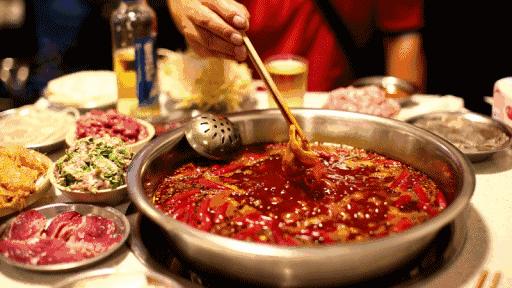 学长学姐吃火锅,学长学姐回学校分享考研经验