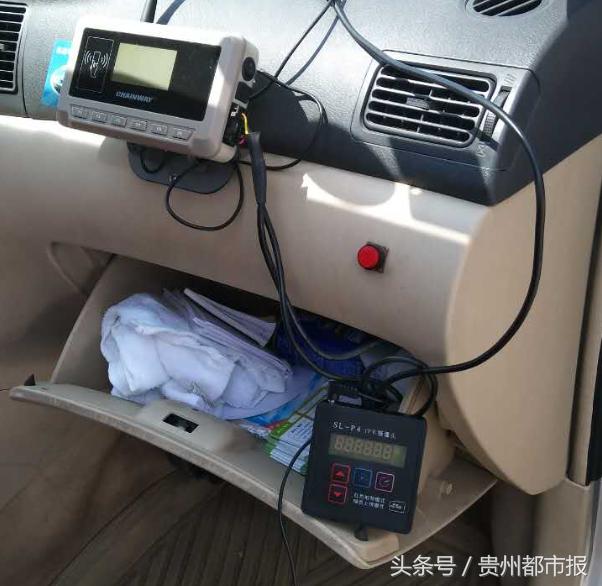 作弊也玩高科技！两驾校装跑马机刷学时被停业整改