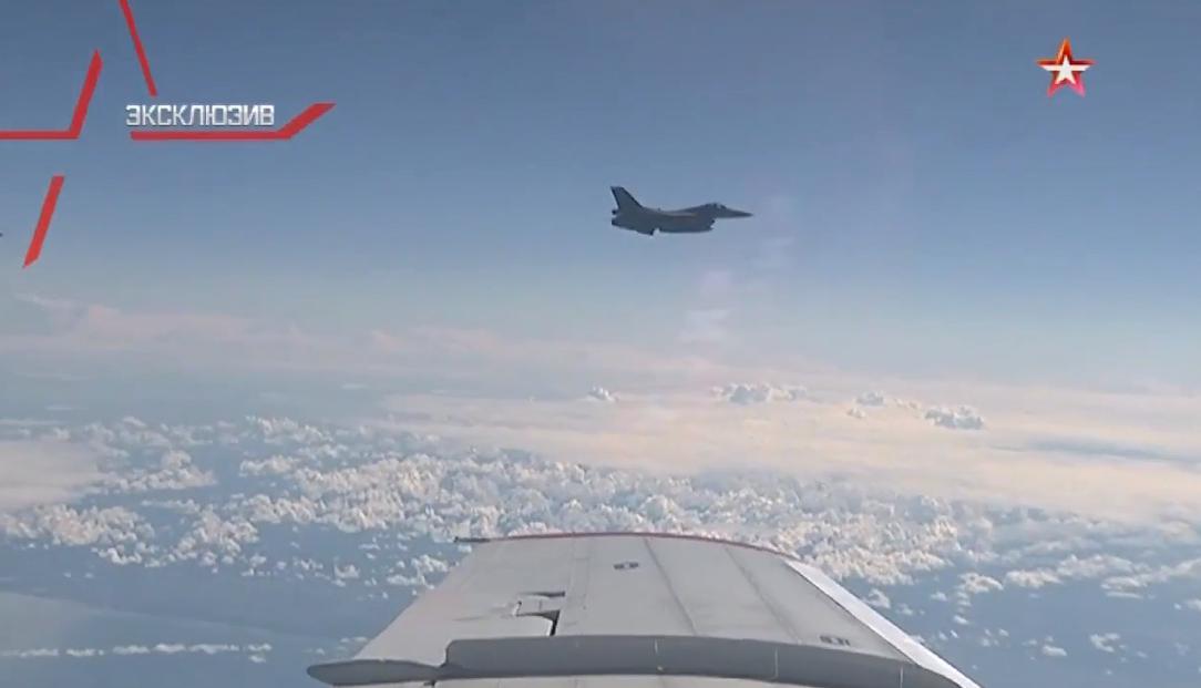 苏27和歼16俄罗斯,f-16对苏27