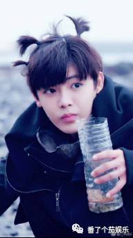 侯明昊鹿晗撞脸视频,侯明昊和鹿晗长得很像