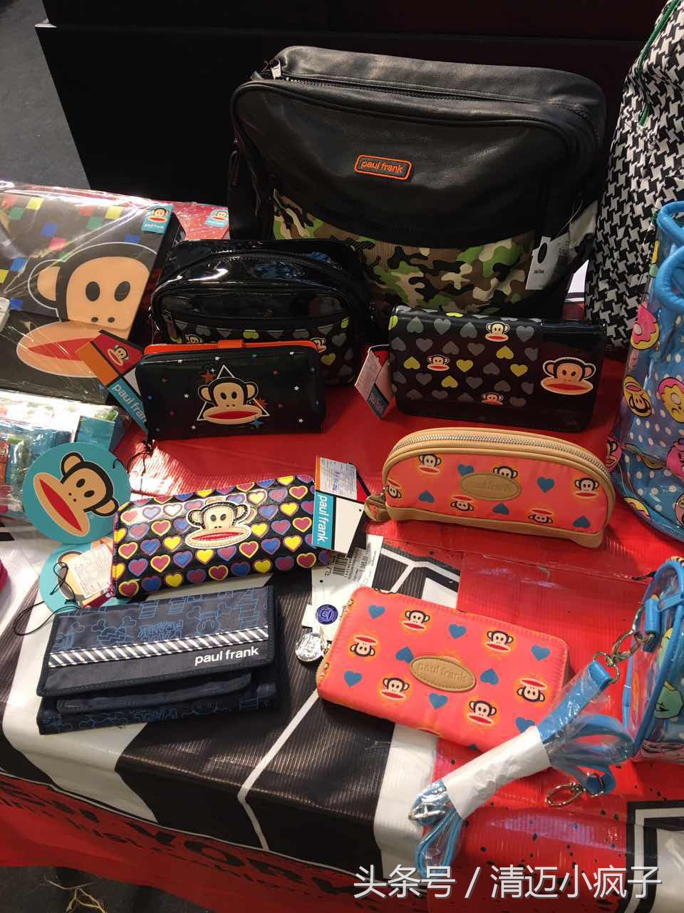 天哪，泰国清迈MAYA大嘴猴打5折买到就是赚到