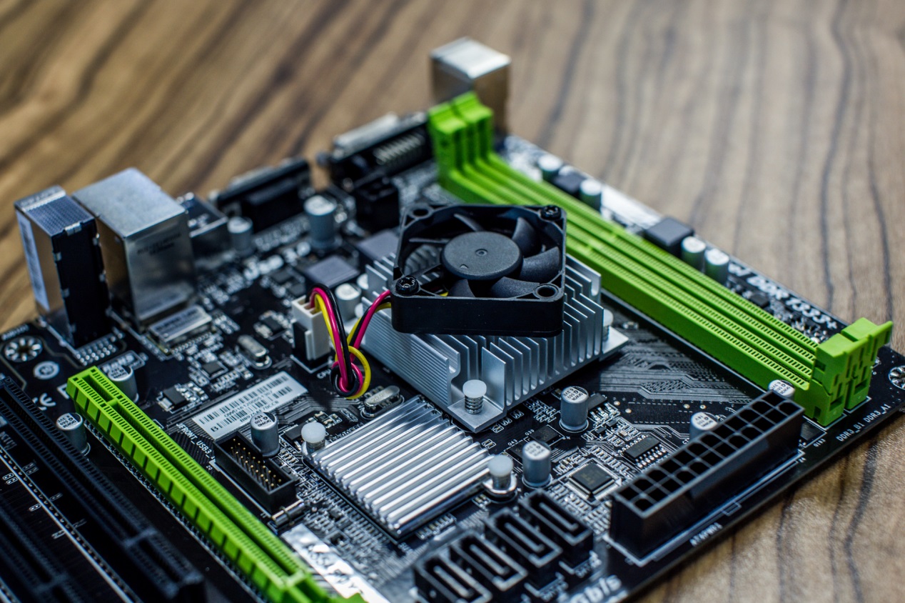 瀹滃瀹滃涓夋ゼ,瀹滃瀹滃鐢靛櫒