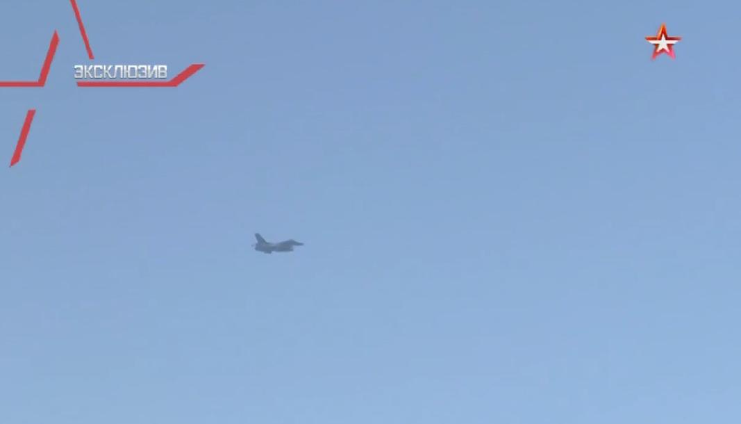 苏27和歼16俄罗斯,f-16对苏27