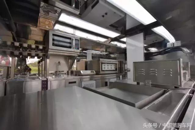 移动美食餐车重庆,移动美食餐车定制