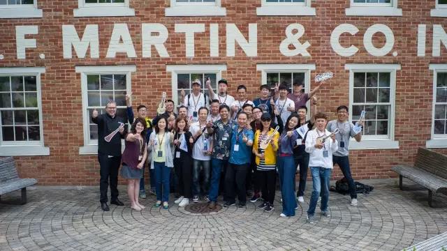 martin缇庝骇鍚変粬,缇庡浗martin绯诲垪鍚変粬