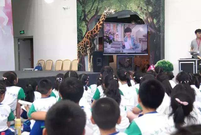 窗边的小豆豆电子版本,窗边的小豆豆彩色原版