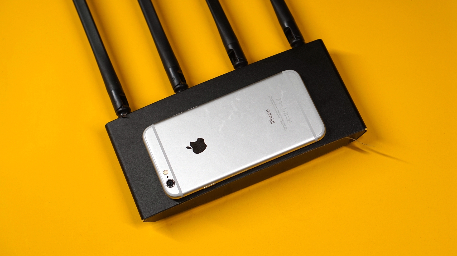 「极路由3Pro测评」:300以内,真智能+真千兆?