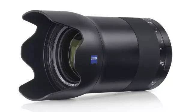 机佬周刊｜6D2全面曝光，蔡司、腾龙新镜发布，奥巴要上全画幅？