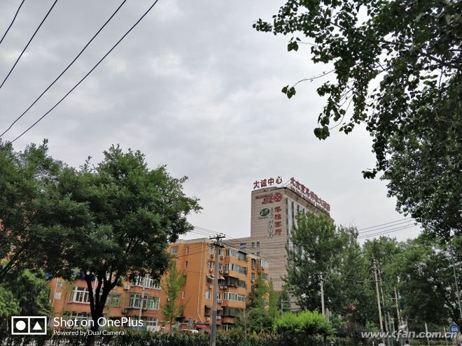 一加5骁龙835手机多少钱,1499元一加5手机