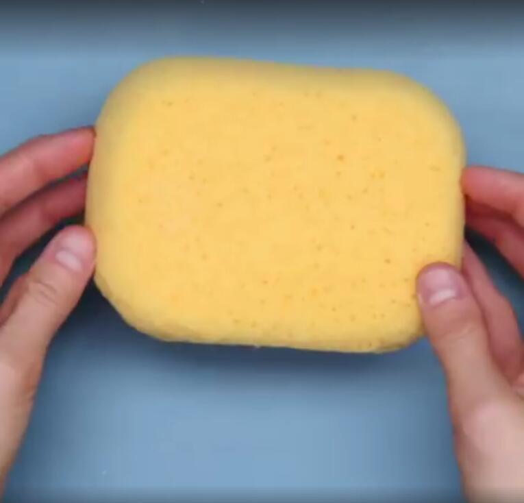 用过的肥皂残渣不要扔,肥皂只剩一小块