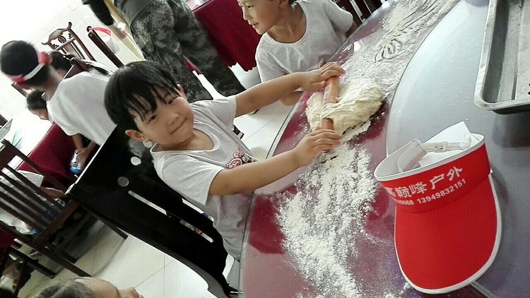 幼儿园毕业班夏令营活动,幼儿园大班毕业夏令营走进小学