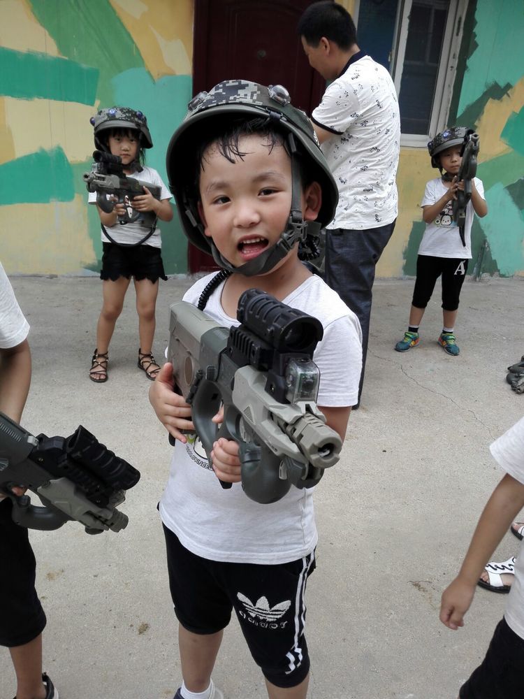 幼儿园毕业班夏令营活动,幼儿园大班毕业夏令营走进小学
