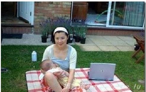 来看这里遇到普通人当众哺乳，你怎么看？换做是明星呢，你又怎么看？