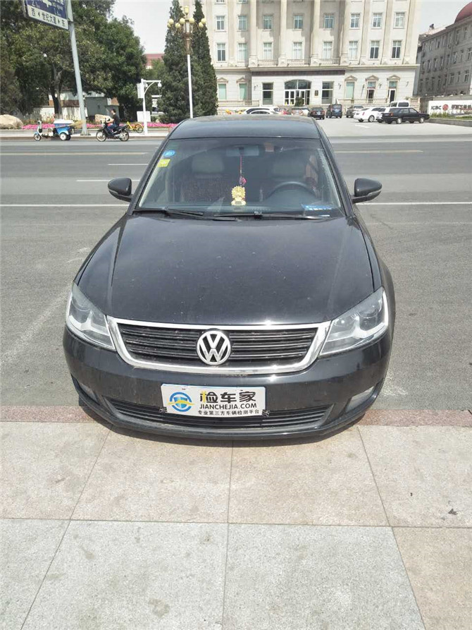 6万买新桑塔纳还是二手高尔夫,6万左右买得到帕萨特哪年的